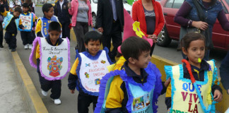 Pequeños del colegio Rafael Narváez desfilaron por el día de la Educación Inicial