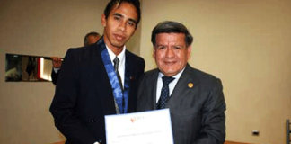 Universidad César Vallejo reconoció a sus mejores alumnos