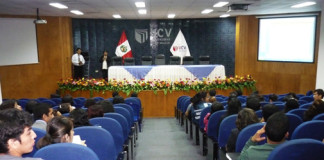 Alumnos de educación se capacitan para desarrollo de tesis