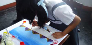 Destacan grandes revelaciones en Juegos Florales Escolares 2012