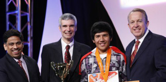 Peruano César Velarde se corona como campeón mundial en Excel