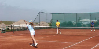 Golf y Country Club Trujillo es sede de torneo internacional de tenis