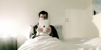 ¿Tienes insomnio? Tu tablet o smartphone pueden tener la culpa