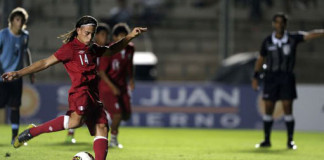 Perú enfrenta a Venezuela buscando su primer triunfo