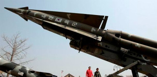 Corea del Norte retira misiles y levanta alerta de combate
