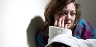 En el Perú, 4 de 10 mujeres son violentadas por sus parejas