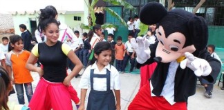 Universidad César Vallejo desarrolla campaña médica en Virú