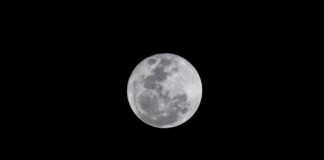 La Luna, Marte y Saturno se acercarán este domingo 31
