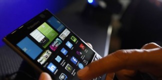 BlackBerry lanzó Passport