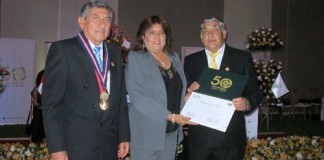 Cooperativa León XIII recibe reconocimiento por sus Bodas de Oro