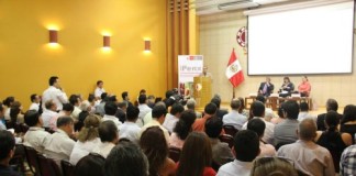 Presidenta Rosario Bazán exhorta a mejorar la infraestructura portuaria y aeroportuaria