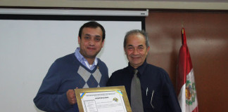 Experto colombiano dictó conferencias sobre nuevas tecnologías en biblioteca en la UNT