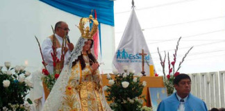 Hospital de Alta Complejidad de ESSALUD La Libertad entronizó a la “Santísima Virgen de la Puerta”