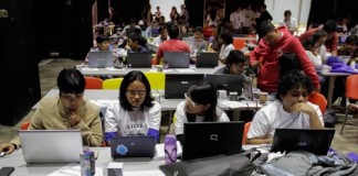 Jóvenes Programadores Peruanos compiten en elaborar aplicativos para Sector Salud