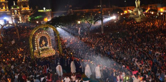 Multitud de fieles acompañó la procesión del Corpus Christi Arquidiocesano en Trujillo