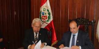 UNT firmó un convenio con la Pontificia Universidad Católica de Valparaíso