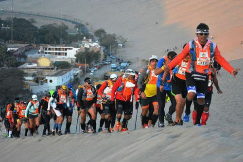 dos-peruanos-se-proclaman-ganadores-del-desert-challenge-2015