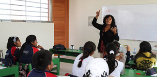 Profesores Contratados reciben Aumento de Sueldo y nuevas Bonificaciones