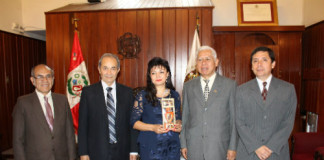 Rector UNT agradece visita a experta Internacional Rusa