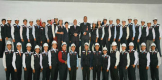 Futuros Ingenieros de UCV reciben Distintivos durante Ceremonia