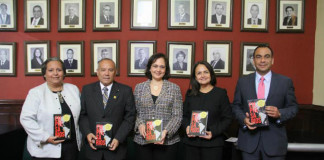 Beatriz Boza presentó libro “Empresarios” en la CCPLL