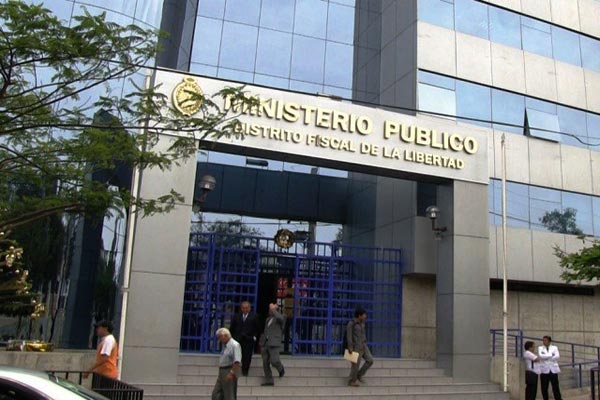30-nuevos-fiscales-la-libertad