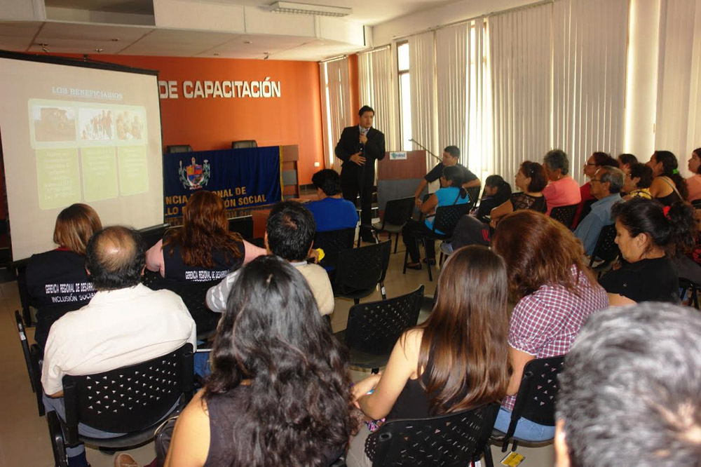 gobierno-regional-capacito-administracion-vaso-leche