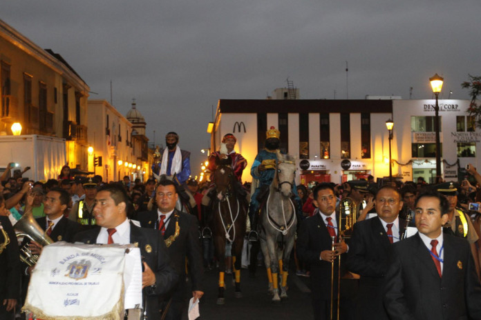 trujillanos-celebraron-tradicional-bajada-reyes