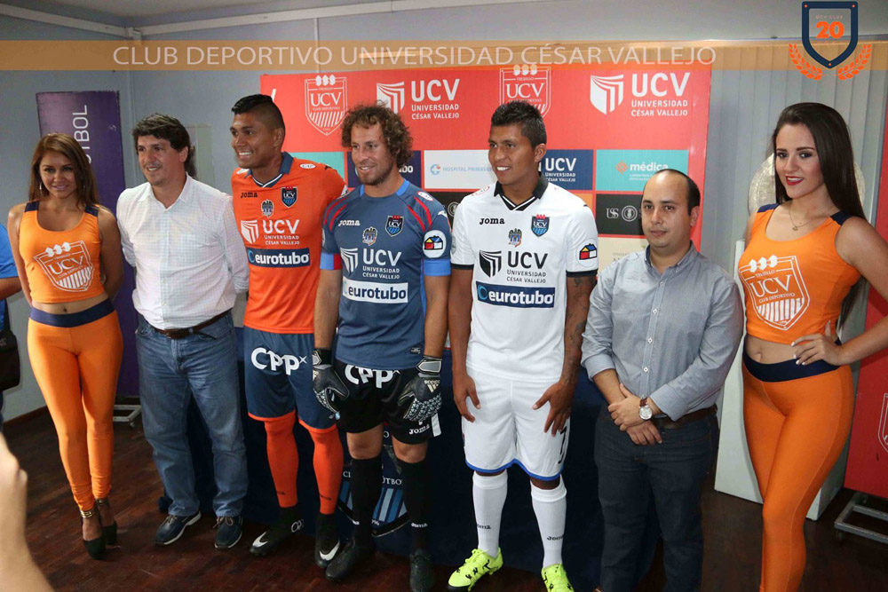 cesar-vallejo-presento-camiseta-enfrentar-sao-paulo
