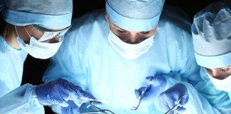 Implantan el primer corazón magnético a una menor