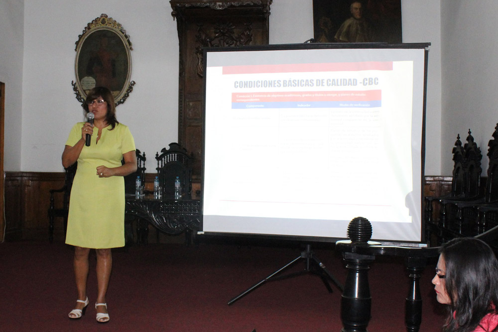 unt-inicio-licenciamiento-ante-sunedu