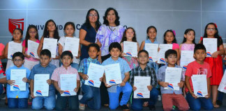 Certificados Cambridge respaldan futuro profesional de escolares