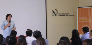 Jeremías Gamboa brindó consejos sobre periodismo a universitarios