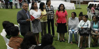 Autoridades de la UCV brindaron bienvenida a padres de familia