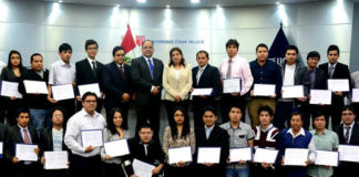 Cisco Systems y UCV certifican personas en Trujillo