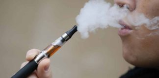 Minsa alerta sobre los peligros de los de cigarrillos electrónicos con saborizantes