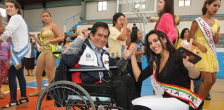 Beneficiados de programas sociales de Trujillo bailaron con reinas de Festival de la Primavera