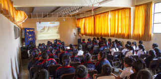 Escolares participan de charlas sobre valores universales de Chan Chan