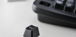 La tecla “Escape” desaparece de los teclados del MacBook Pro