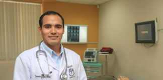 Alumno de UPAO obtiene mejor puntaje del Perú en Examen de Internado Médico