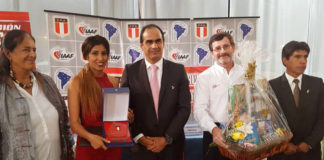 Federación Peruana de Atletismo premia a los mejores atletas del 2016