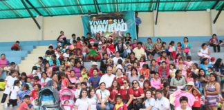 MPT lleva show navideño al centro poblado Miramar en Moche