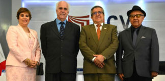 Destacado jurista ofrece charla magistral a estudiantes de derecho de la UCV