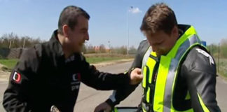 Firma Helite crea chalecos especiales para cuidar la vida de los motociclistas