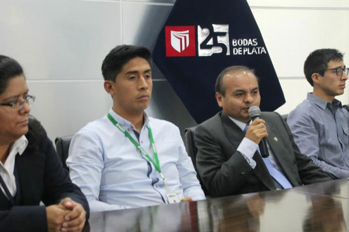 ucv-realiza-debate-sobre-la-calidad-del-aire-en-trujillo