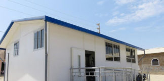 PRONIED instala modernas aulas prefabricadas en La Libertad