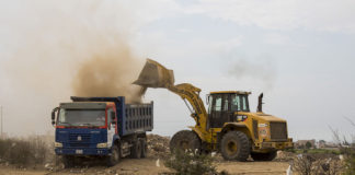 Retiran más de 20 volquetadas de basura y desmonte de Chan Chan