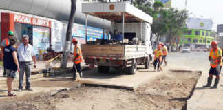 SUNASS verifica reparación de tubería matríz en Trujillo