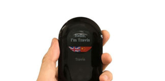 En el MWC presentan a Travis un traductor automático y portátil