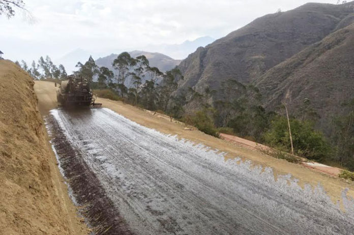 grll-mejorara-dos-importantes-vias-en-pataz